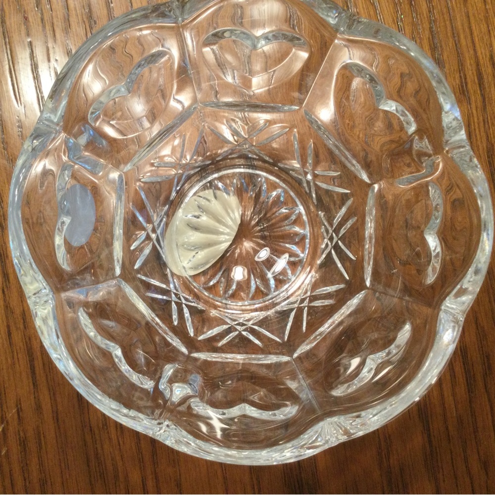 Fifth Avenue Crystal Covered Candy Jar "Cherish" - Picture 4 of 5